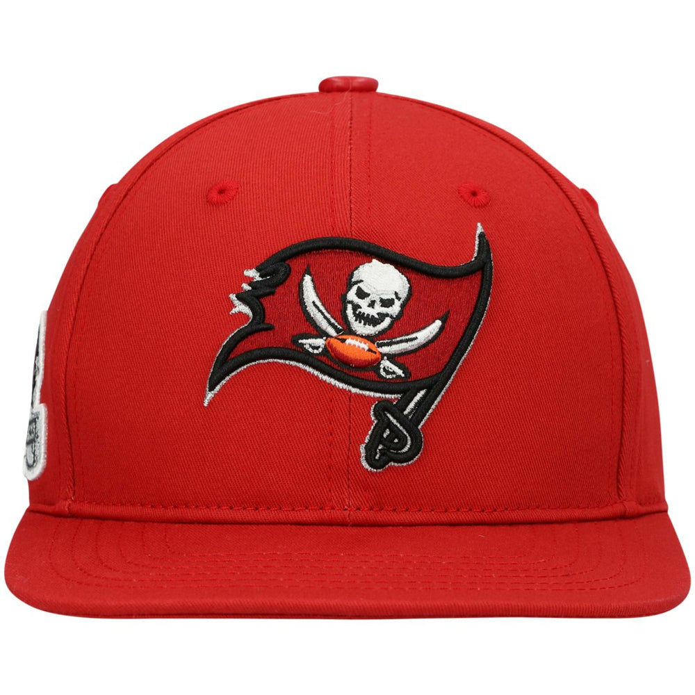 Tampa Bay Buccaneers Pro Standard Logo II Snapback Hat | NFL On sale