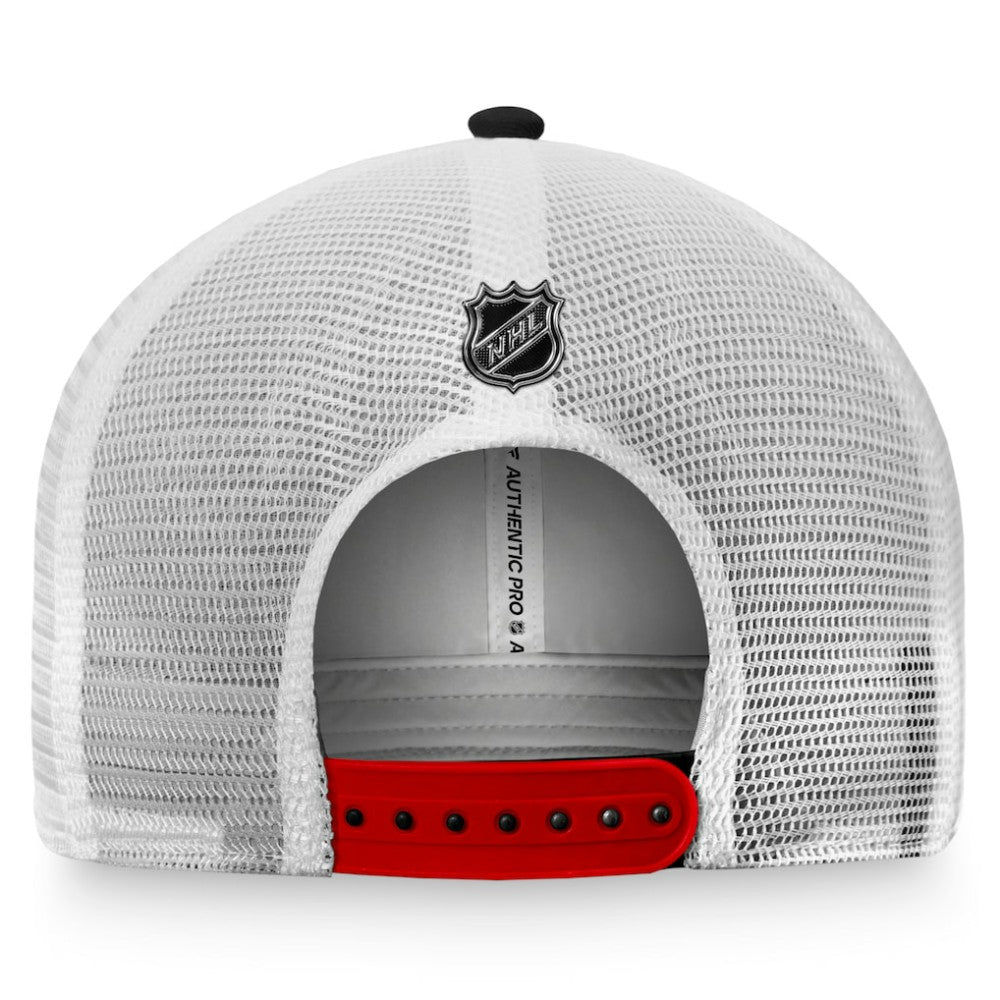 Chicago Blackhawks Fanatics Authentic Pro Rink Trucker Snapback Hat -  NHL Hats