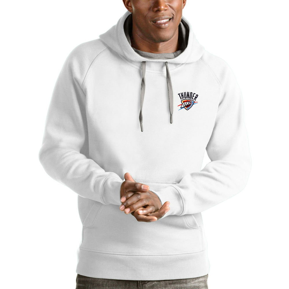 White Oklahoma City Thunder Antigua Victory Pullover Hoodie | NBA