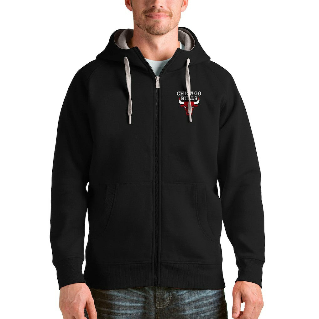 Black Chicago Bulls Antigua Logo Victory Full-Zip Hoodie | NBA