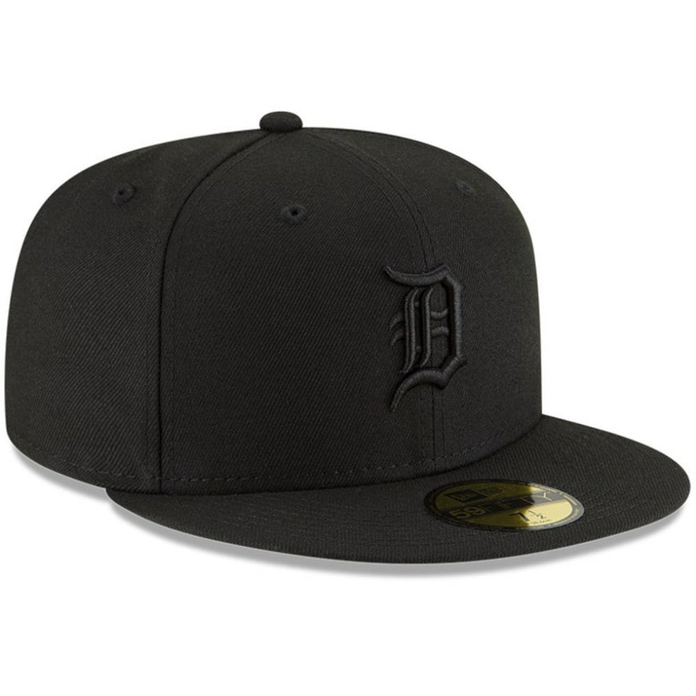 Detroit Tigers New Era Black on Black 59FIFTY Fitted Hat - MLB Hats