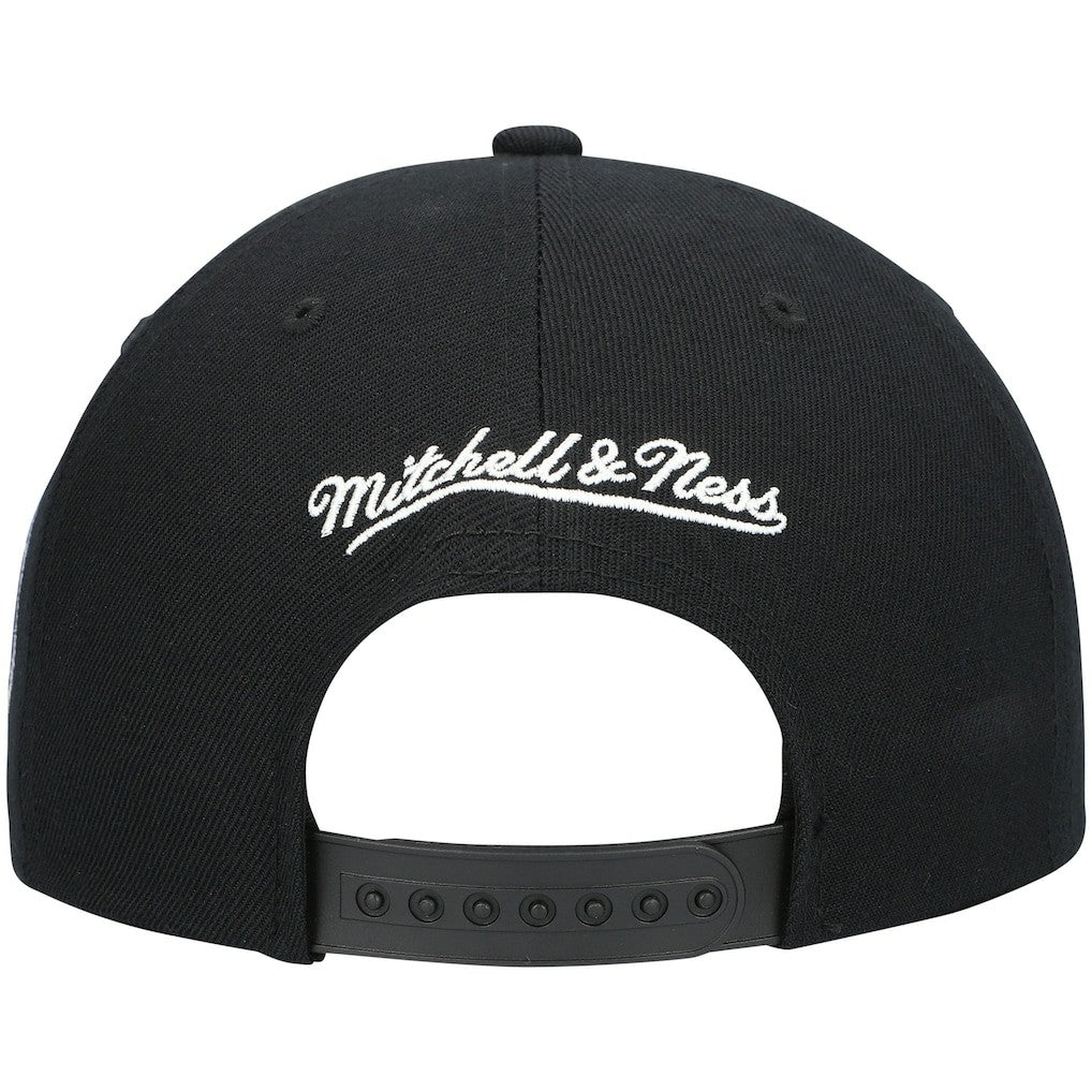 Black Dallas Mavericks Hardwood Classics Script 2.0 Snapback Hat sale | NBA