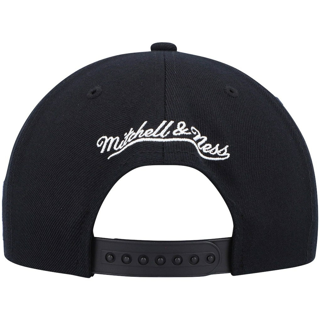 Black Philadelphia 76ers Hardwood Classics Script 2.0 Snapback Hat | NBA