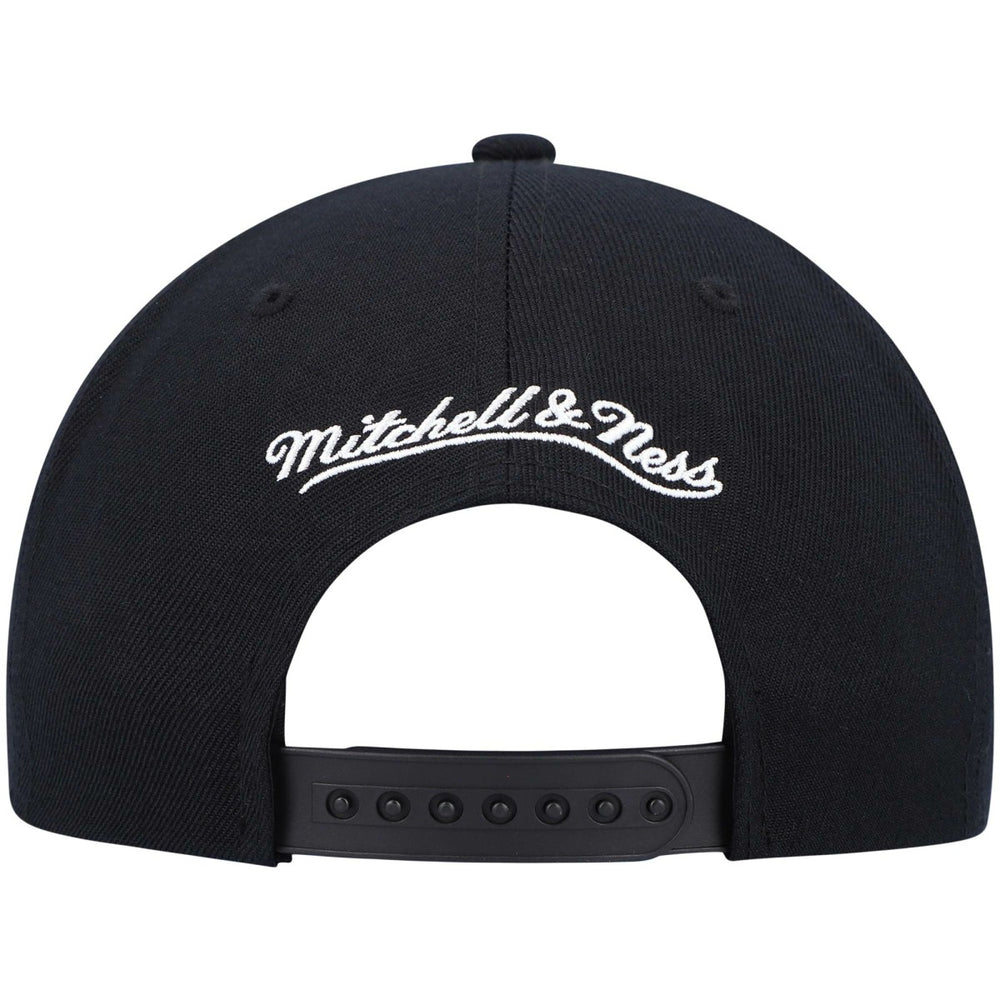 Black Washington Wizards Hardwood Classics Script 2.0 Snapback Hat | NBA