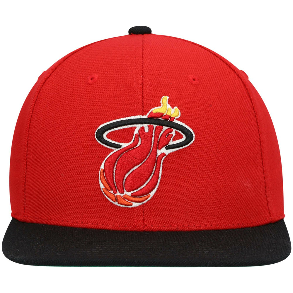 Red/Black Miami Heat Hardwood Classics Team Two-Tone 2.0 Snapback Hat | NBA