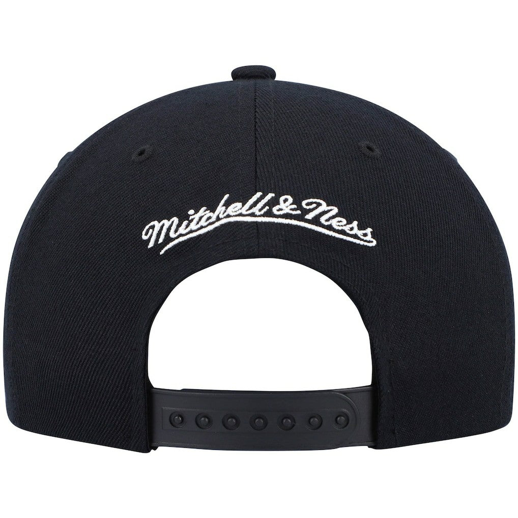 Black Toronto Raptors Ground 2.0 Snapback Hat | NBA