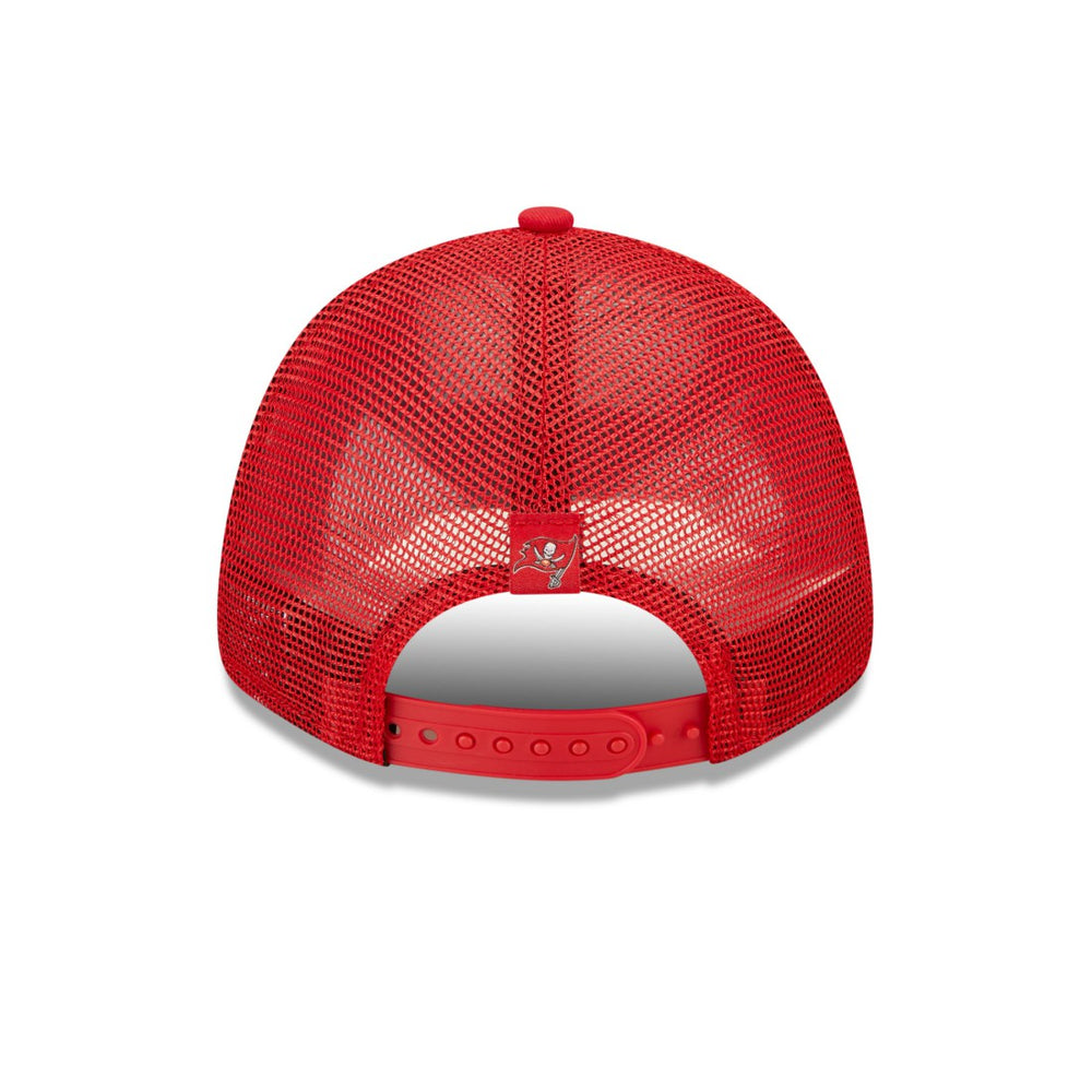 Tampa Bay Buccaneers Women's Team Trucker 9FORTY Snapback Hat | NFL On sale