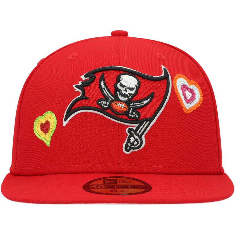 Tampa Bay Buccaneers Chain Stitch Heart 59FIFTY Fitted Hat | NFL US