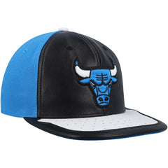Black/White Chicago Bulls Day One Snapback Hat | NBA