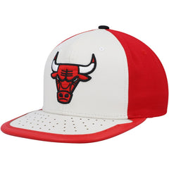 White/Red Chicago Bulls Day One Snapback Hat | NBA