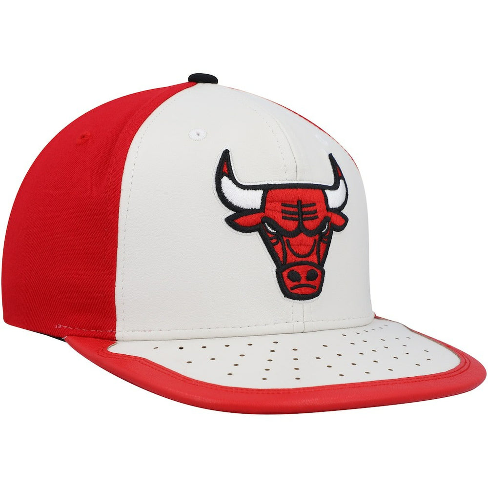 White/Red Chicago Bulls Day One Snapback Hat | NBA