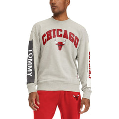 Gray Chicago Bulls Tommy Jeans James Patch Pullover Sweatshirt | NBA