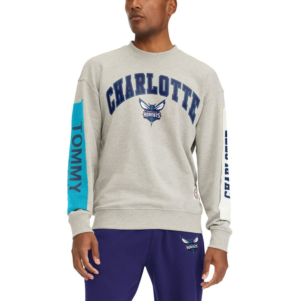 Gray Charlotte Hornets Tommy Jeans James Patch Pullover Sweatshirt | NBA