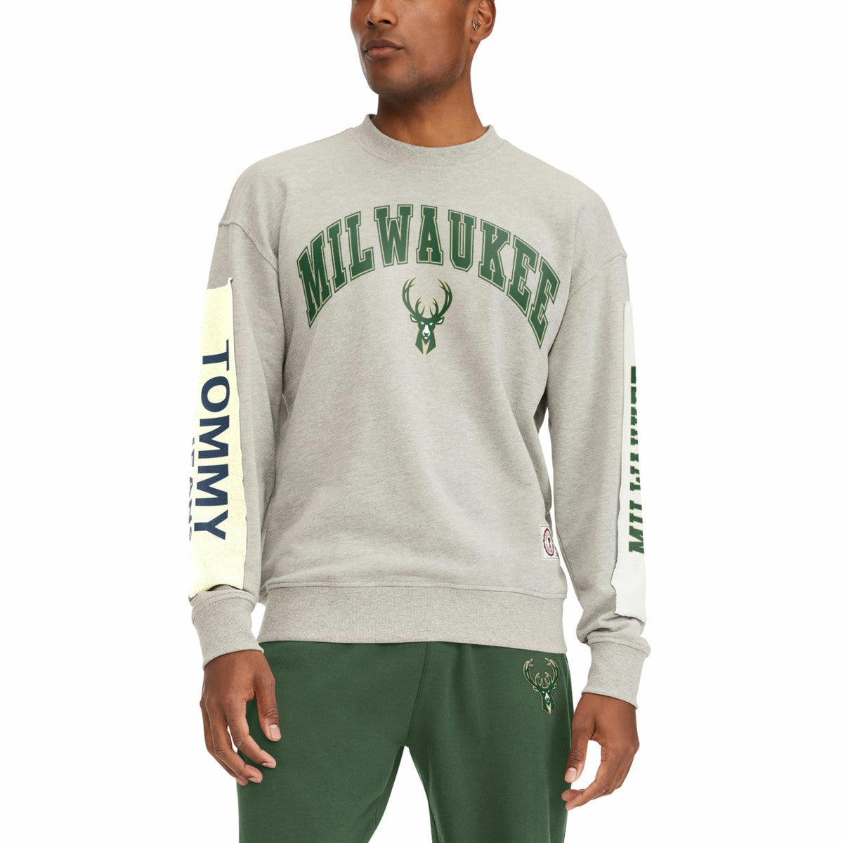 Gray Milwaukee Bucks Tommy Jeans James Patch Pullover Sweatshirt | NBA