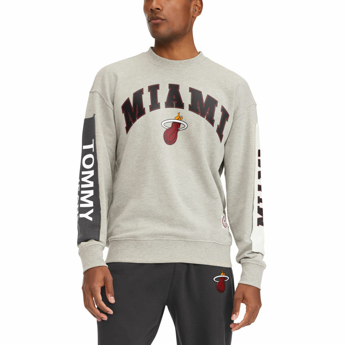 Gray Miami Heat Tommy Jeans James Patch Pullover Sweatshirt | NBA