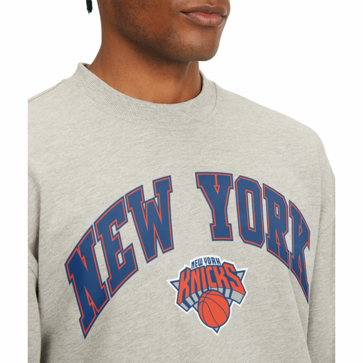 Gray New York Knicks Tommy Jeans James Patch Pullover Sweatshirt | NBA