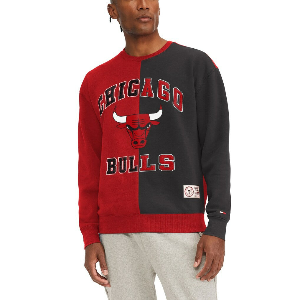 Red/Black Chicago Bulls Tommy Jeans Keith Split Pullover Sweatshirt | NBA