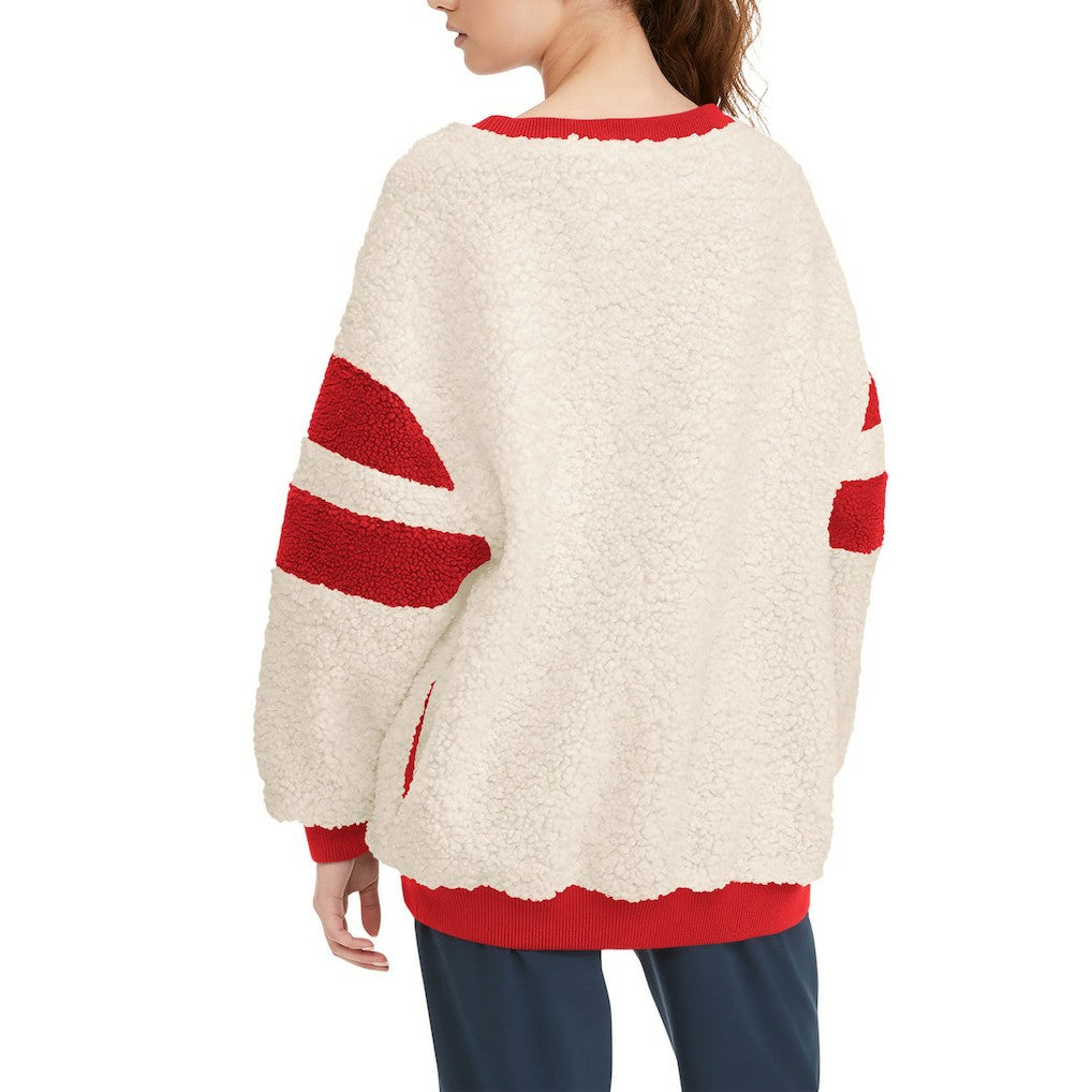 Oatmeal/Red Chicago Bulls Tommy Jeans Women's Mindy Sherpa Pullover Sweatshirt | NBA