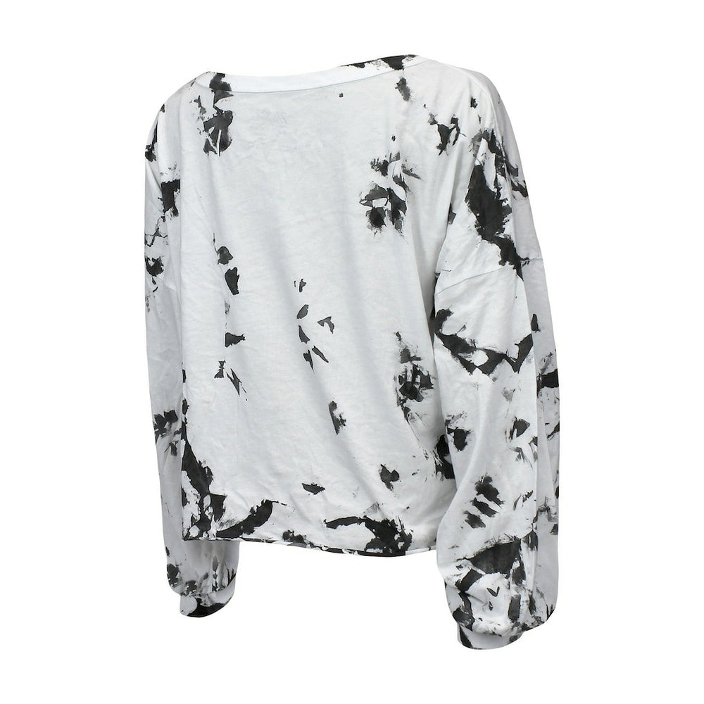 White/Black Brooklyn Nets Majestic Threads Women's Aquarius Tie-Dye Cropped V-Neck Long Sleeve T-Shirt | NBA