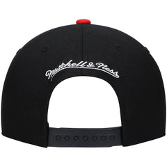 Black/Red Philadelphia 76ers Hardwood Classics Low Big Face Snapback Hat | NBA