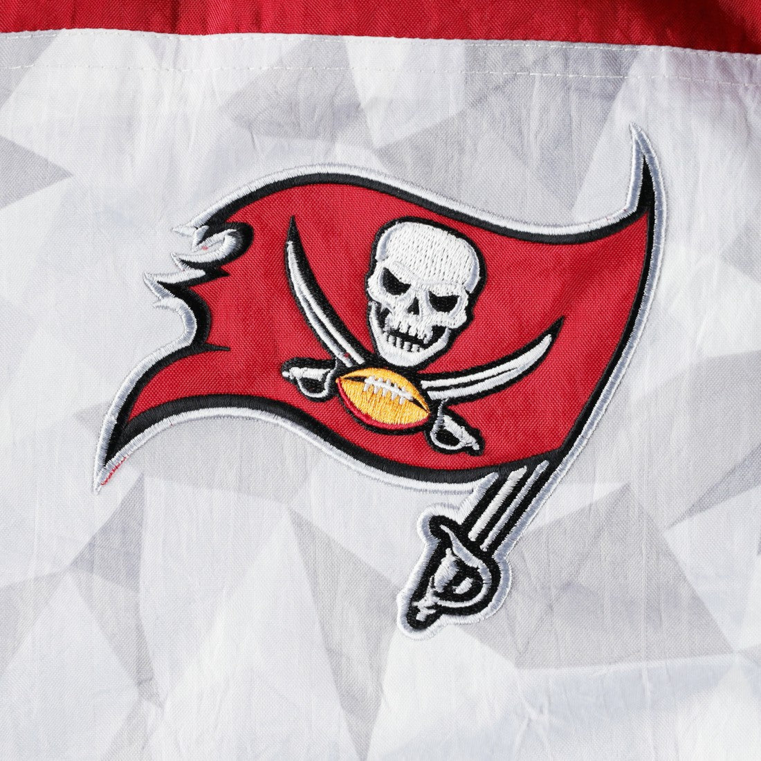 Tampa Bay Buccaneers Starter Thursday Night Gridiron Raglan Half-Zip Hooded Jacket | NFL Sale