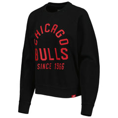 Black Chicago Bulls Sportiqe Women's Ashlyn Brava Raglan Pullover Sweatshirt | NBA