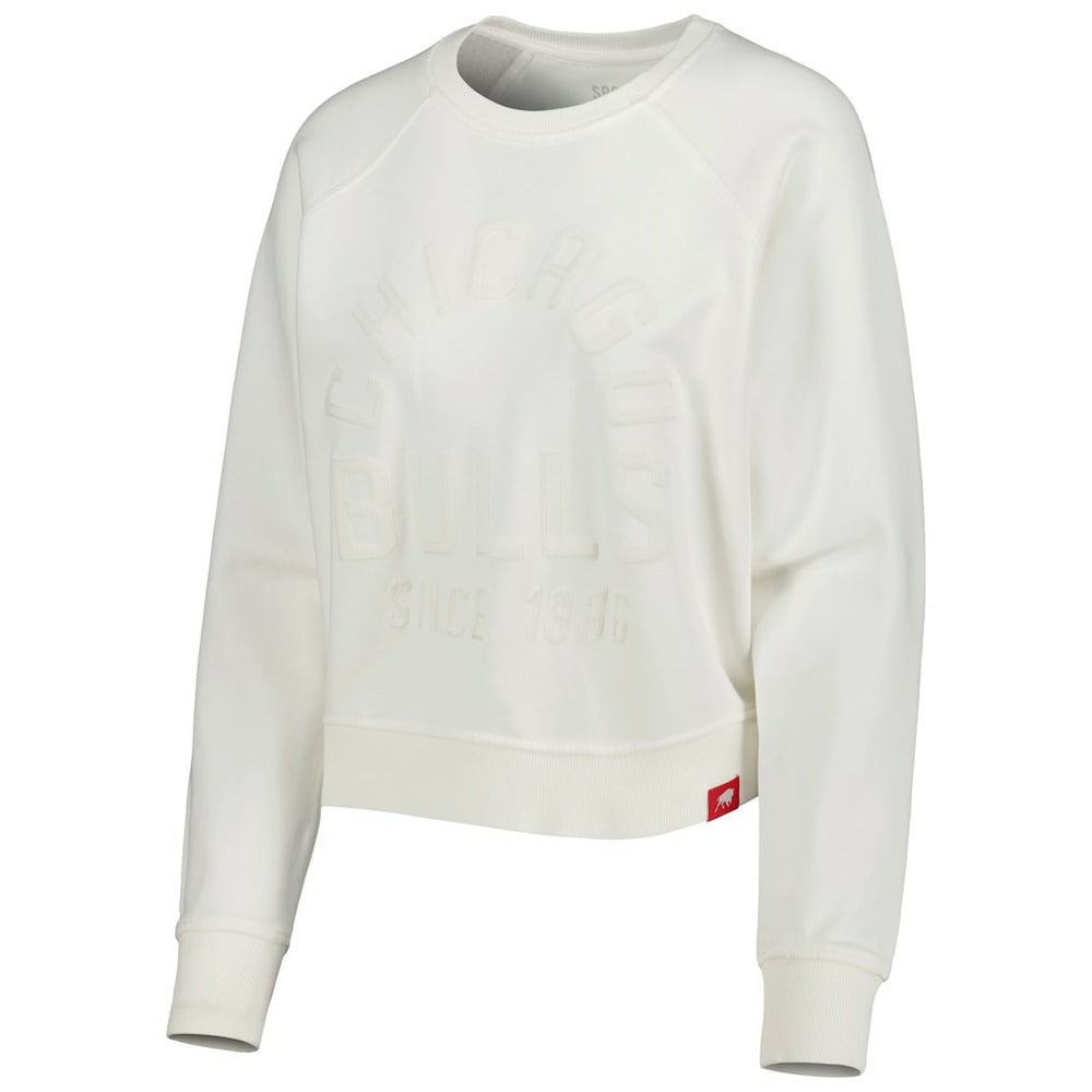 Cream Chicago Bulls Sportiqe Women's Ashlyn Brava Raglan Pullover Sweatshirt sale | NBA
