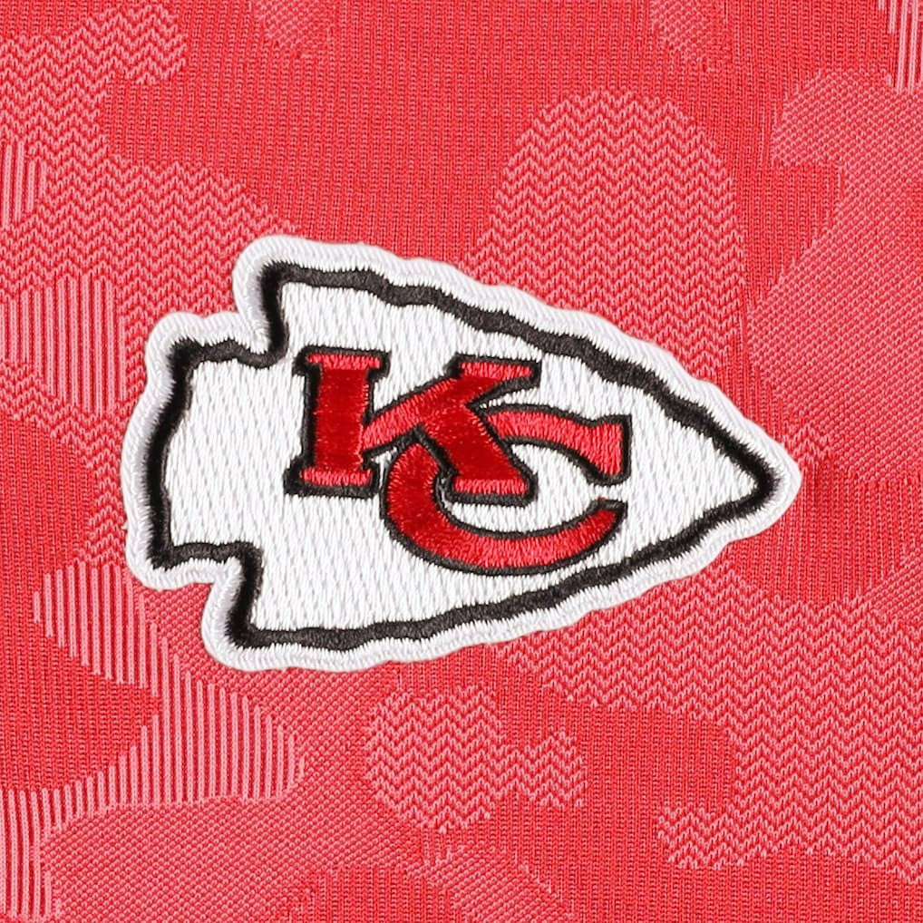 Kansas City Chiefs Antigua Brigade Quarter-Zip Sweatshirt | NFL US