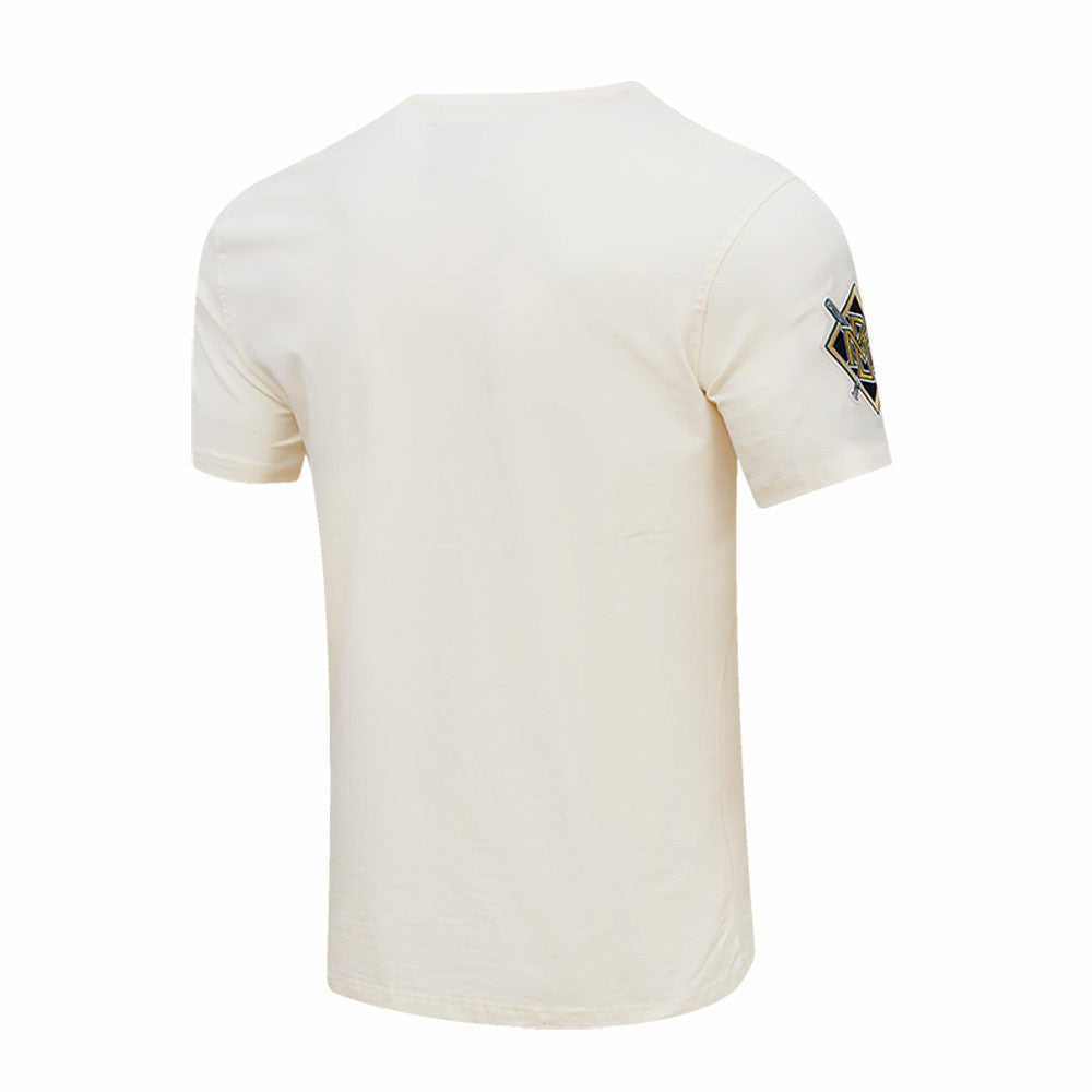 Milwaukee Brewers Pro Standard Cooperstown Collection Old English T-Shirt - MLB T-shirts