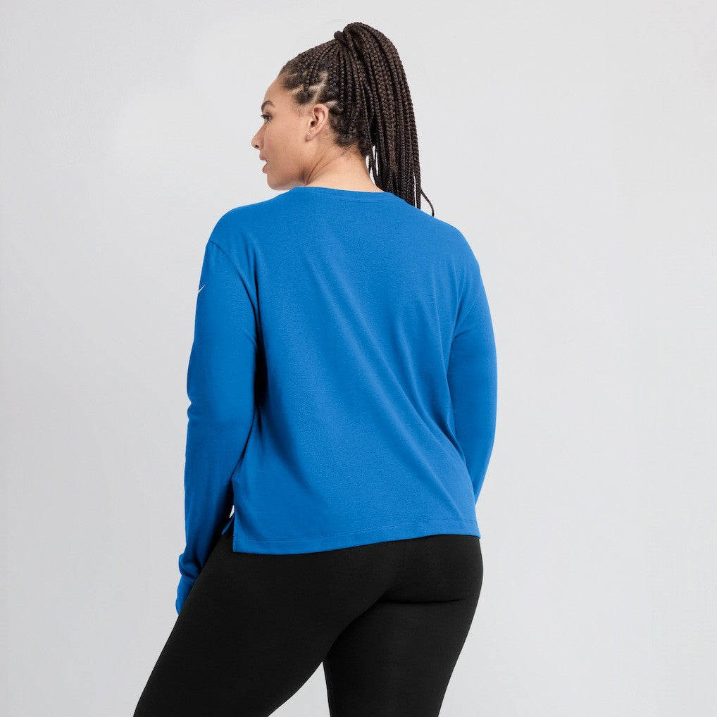 Los Angeles Chargers Women's Modest Crop Performance Long Sleeve T-Shirt | NFL Discount
