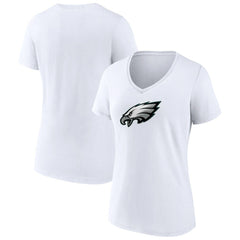 Philadelphia Eagles Women's Primary Team Logo V-Neck T-Shirt | NFL Outlet