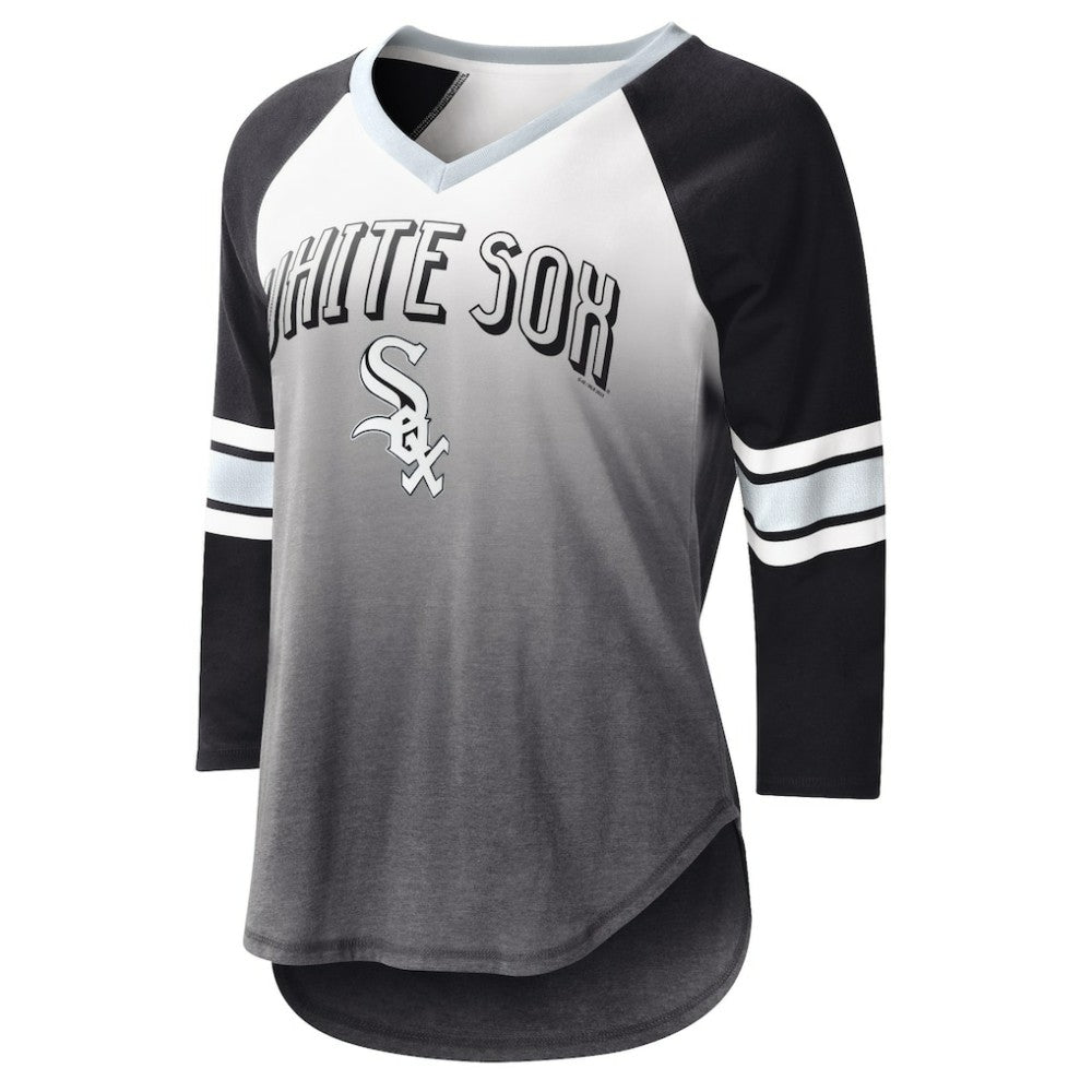 Chicago White Sox G-III 4Her by Carl Banks Women's Lead-Off Raglan 3/4-Sleeve V-Neck T-Shirt - MLB T-shirts