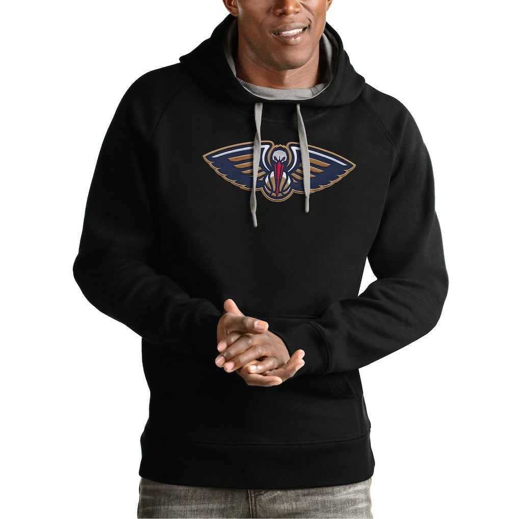 Black New Orleans Pelicans Antigua Team Logo Victory Pullover Hoodie | NBA