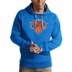 Blue New York Knicks Antigua Team Logo Victory Pullover Hoodie | NBA