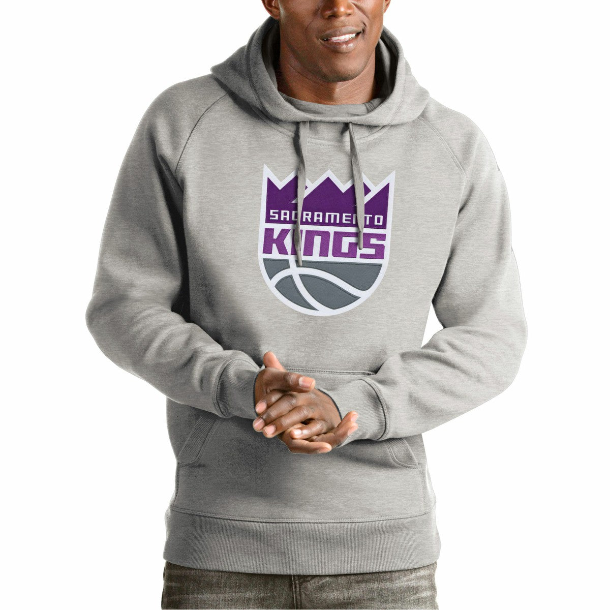 Heather Gray Sacramento Kings Antigua Team Logo Victory Pullover Hoodie | NBA