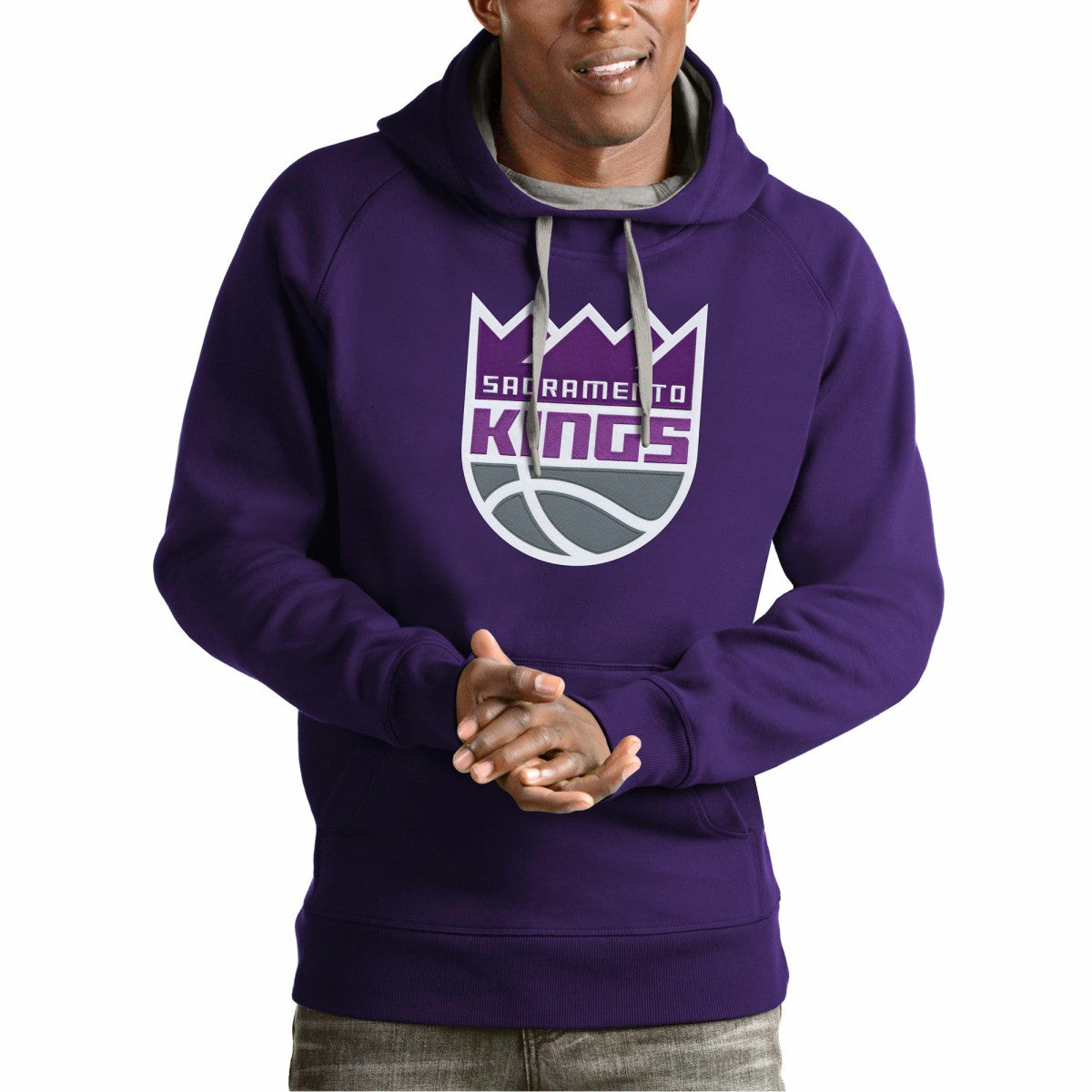 Purple Sacramento Kings Antigua Team Logo Victory Pullover Hoodie | NBA
