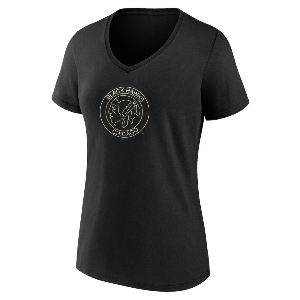 Chicago Blackhawks Women's Alternate Logo V-Neck T-Shirt -  NHL T-shirts