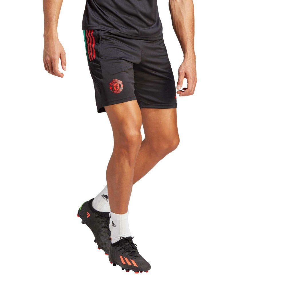 Manchester United 2023/24 Training AEROREADY Shorts