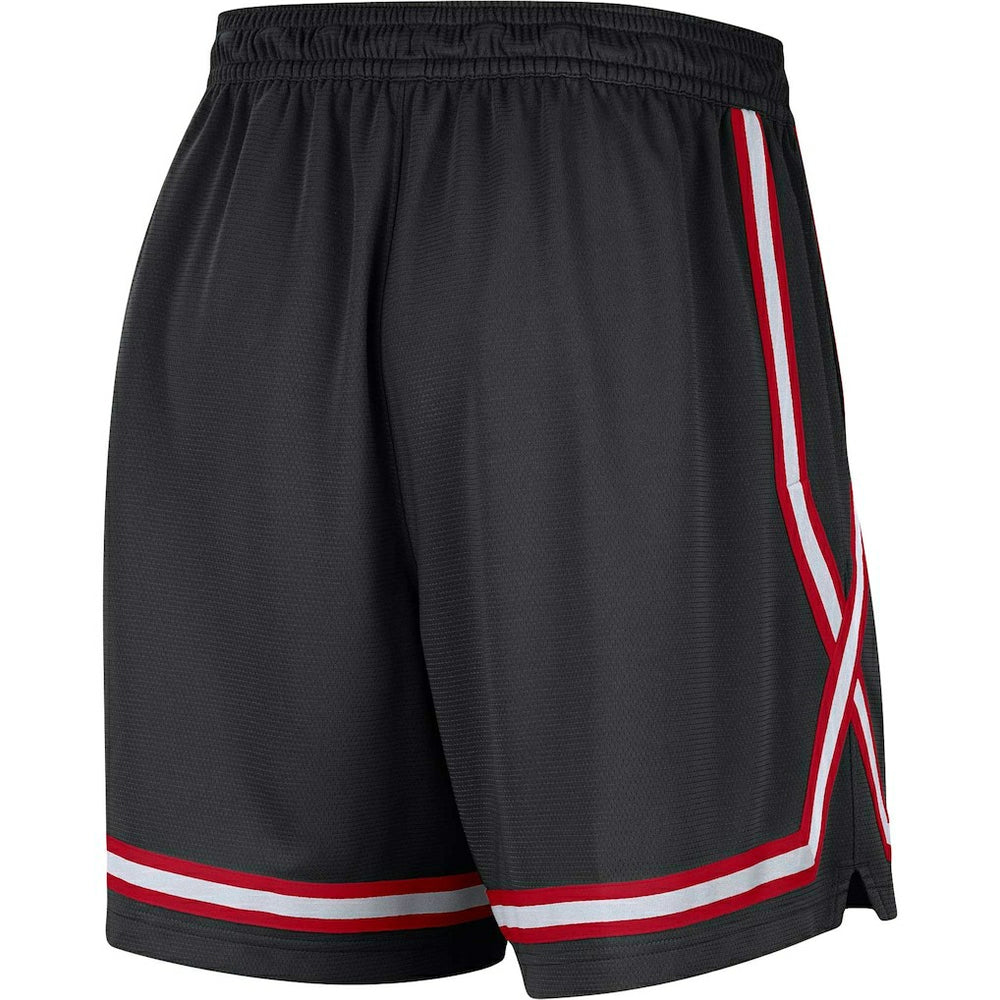 Black Chicago Bulls Women's Sideline Fly Crossover Performance Shorts | NBA