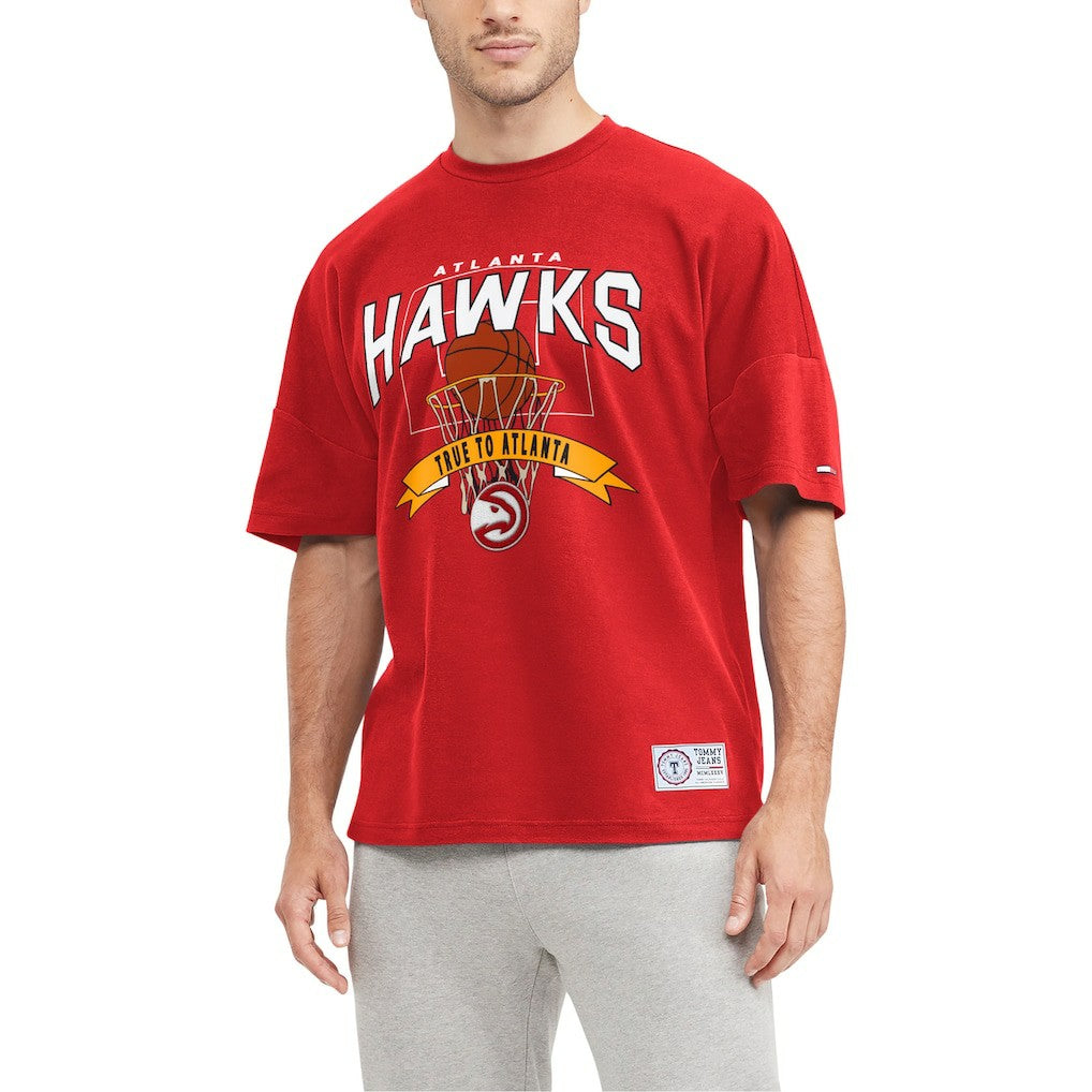 Red Atlanta Hawks Tommy Jeans Tim Backboard T-Shirt | NBA