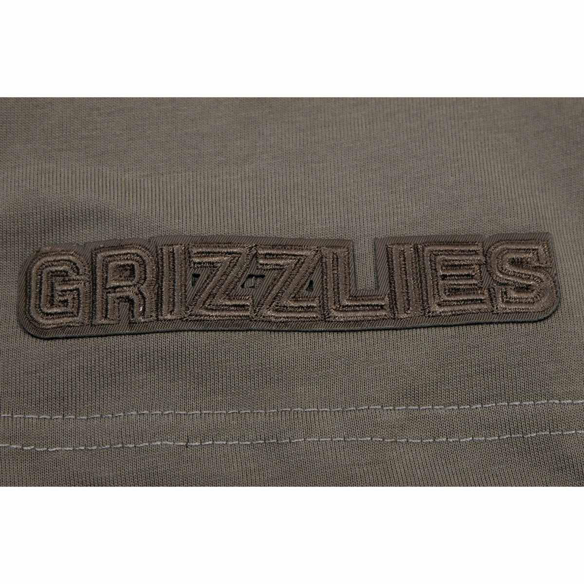 Brown Memphis Grizzlies Pro Standard Neutrals Short Sleeve Pullover Hoodie | NBA