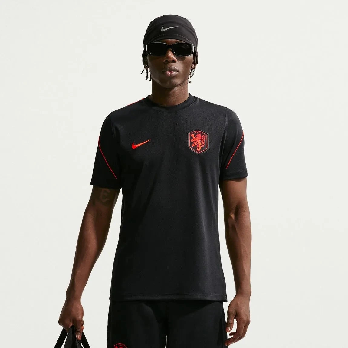 Netherlands 2026-27  Men's Strike Top