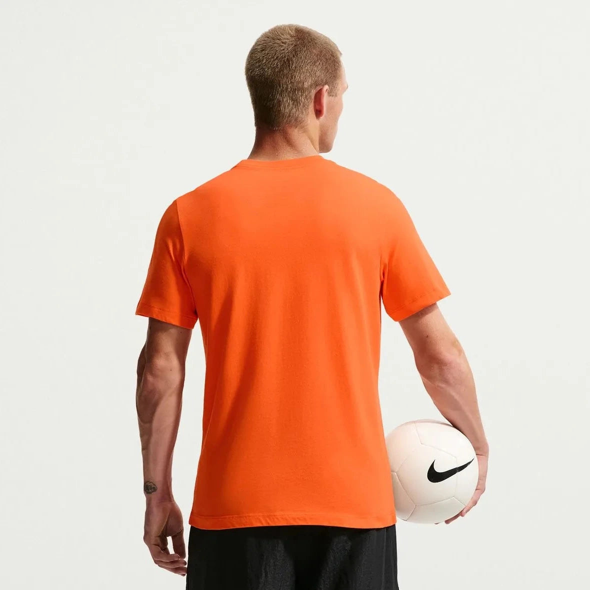 Netherlands 2026-27  Men's Crest Tee