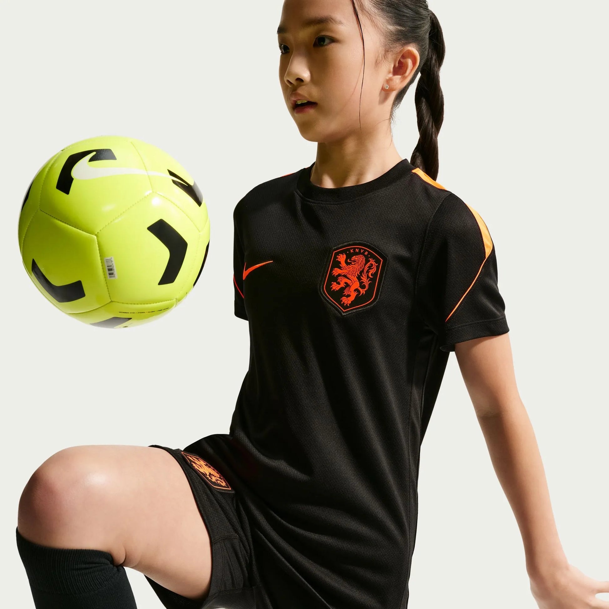 Netherlands 2026-27  Youth Strike Top